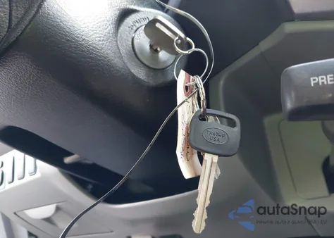 2015 Toyota Tacoma из США, поврежденный, VIN 5TFUX4EN5FX039630